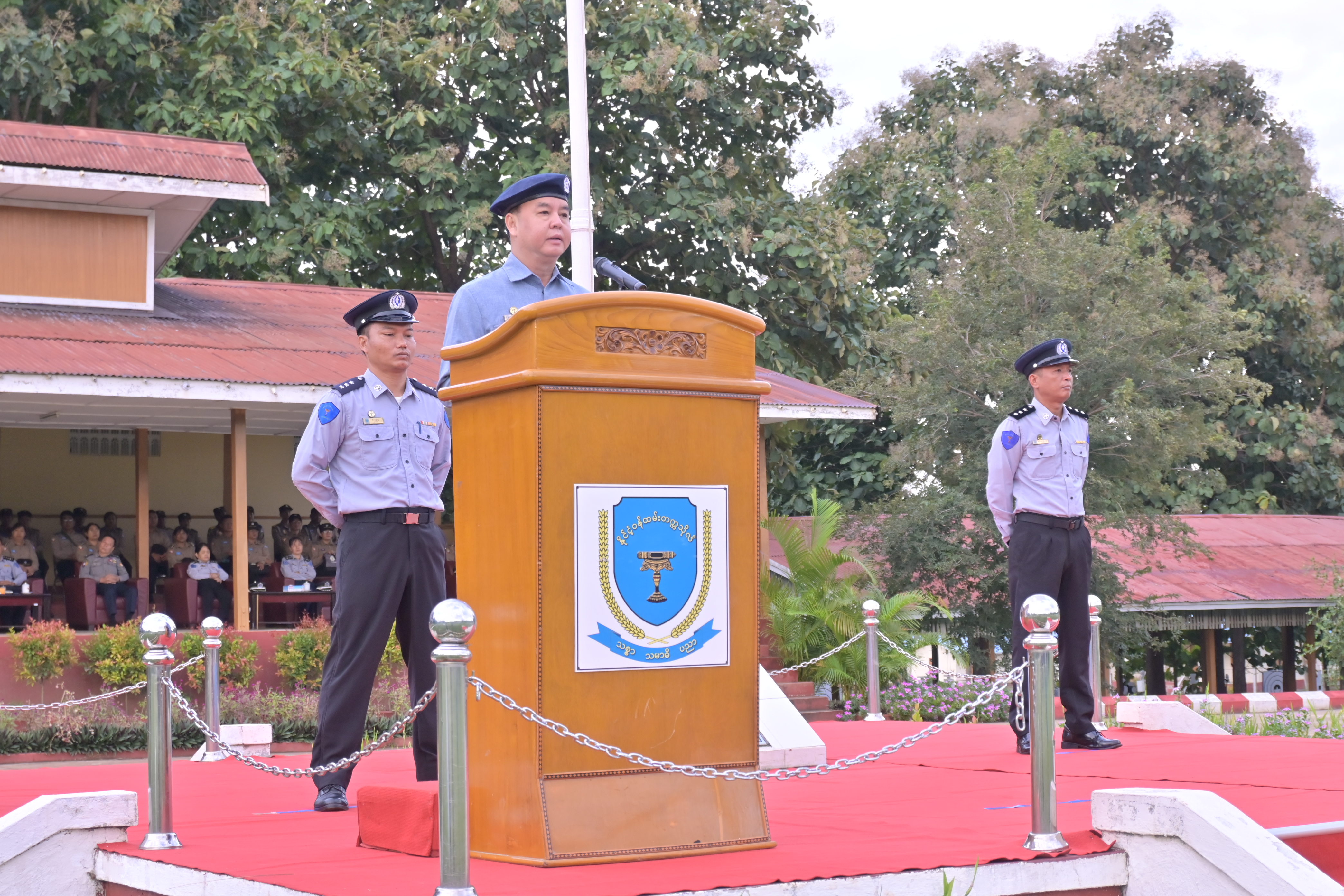အရာထမ်းအခြေခံသင်တန်း အမှတ်စဉ်(၆၉) သင်တန်းဆင်းပွဲ အခမ်းအနား (၆-၁၁-၂၀၂၄)